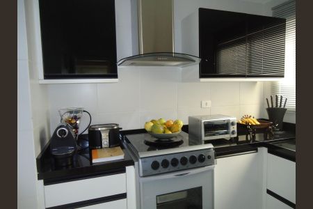 Cozinha de apartamento à venda com 3 quartos, 115m² em Água Rasa, São Paulo