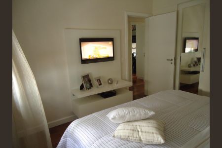 Apartamento à venda com 115m², 3 quartos e 2 vagas Apartamento à venda com 115m², 3 quartos e 2 vagasQuarto