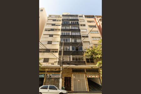 Apartamento à venda com 45m², 1 quarto e sem vagaFachada