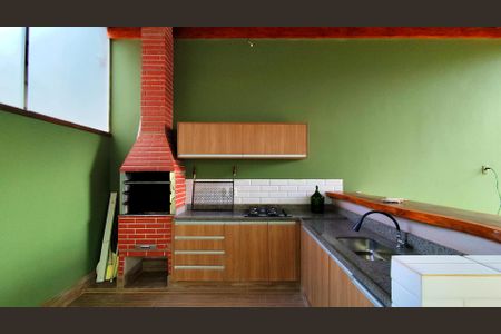 Casa de condomínio para alugar com 150m², 3 quartos e 3 vagas