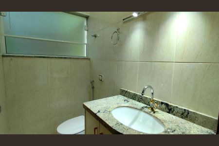 Casa de condomínio para alugar com 150m², 3 quartos e 3 vagas