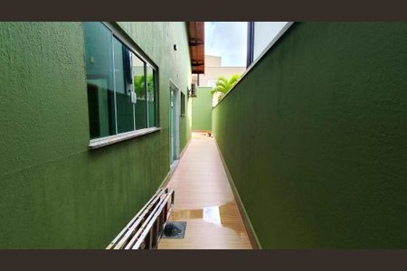 Casa de condomínio para alugar com 150m², 3 quartos e 3 vagas