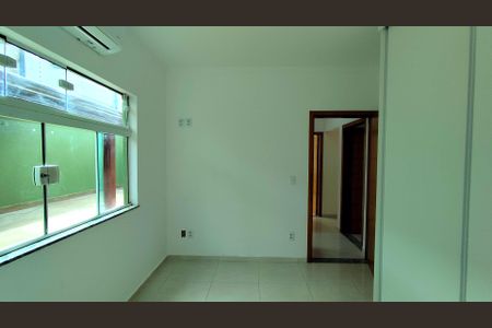 Casa de condomínio para alugar com 150m², 3 quartos e 3 vagas
