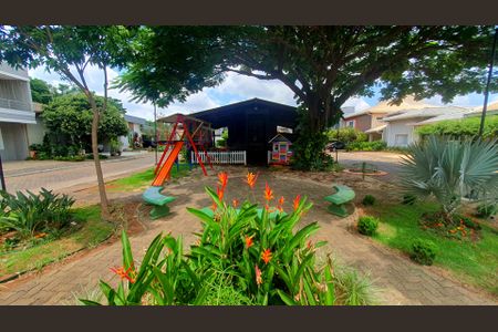 Casa de condomínio para alugar com 150m², 3 quartos e 3 vagas