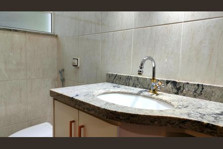 Casa de condomínio para alugar com 150m², 3 quartos e 3 vagas