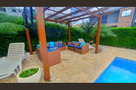 Casa de condomínio para alugar com 150m², 3 quartos e 3 vagas