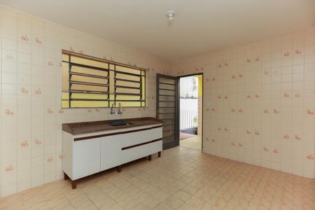 Casa à venda com 99m², 3 quartos e 2 vagas Casa à venda com 99m², 3 quartos e 2 vagasCozinha