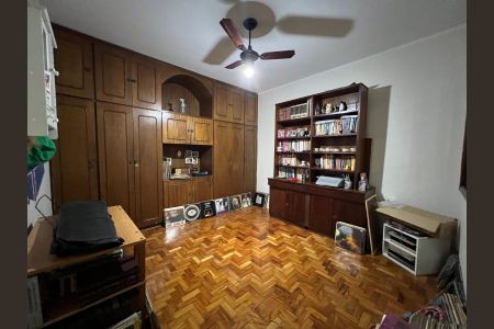 Sala de casa à venda com 4 quartos, 300m² em Jardim Avelino, São Paulo