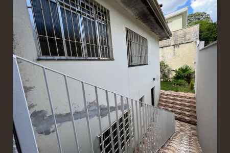 Casa para alugar com 320m², 4 quartos e 4 vagas Casa para alugar com 320m², 4 quartos e 4 vagasÁrea Externa