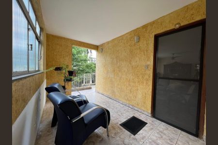 Casa para alugar com 320m², 4 quartos e 4 vagas Casa para alugar com 320m², 4 quartos e 4 vagasHall Social