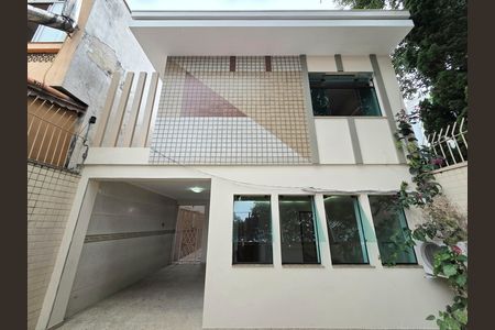 Fachada de casa à venda com 3 quartos, 160m² em Indianópolis, São Paulo