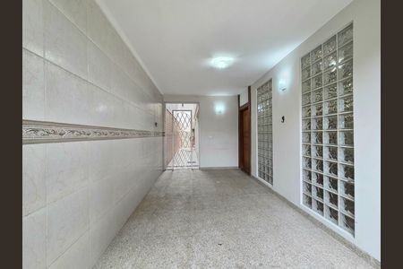 Entrada de casa à venda com 3 quartos, 160m² em Indianópolis, São Paulo