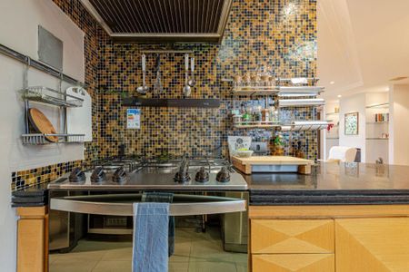 Apartamento à venda com 154m², 3 quartos e 2 vagas