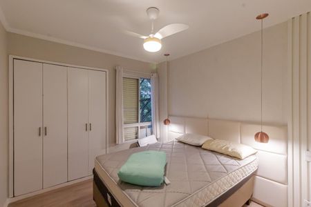 Apartamento à venda com 98m², 3 quartos e 1 vaga Apartamento à venda com 98m², 3 quartos e 1 vagaSuíte
