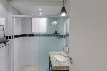 Apartamento à venda com 98m², 3 quartos e 1 vaga Apartamento à venda com 98m², 3 quartos e 1 vagaBanheiro