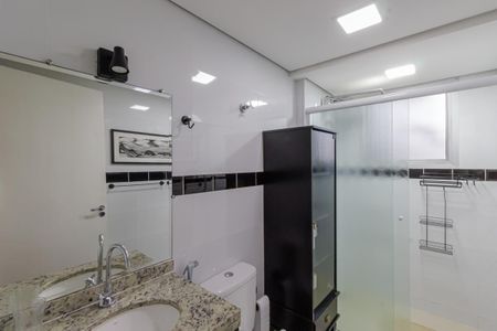 Apartamento à venda com 98m², 3 quartos e 1 vaga Apartamento à venda com 98m², 3 quartos e 1 vagaBanheiro da Suíte