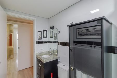 Apartamento à venda com 98m², 3 quartos e 1 vaga Apartamento à venda com 98m², 3 quartos e 1 vagaBanheiro da Suíte