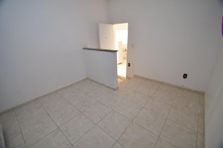 Sala de casa para alugar com 3 quartos, 70m² em Vila Industrial (campinas), Campinas