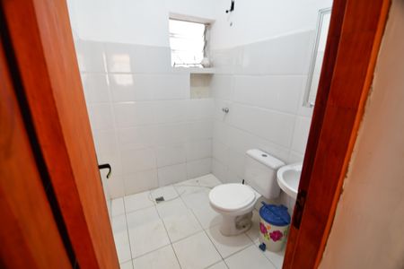 Casa para alugar com 70m², 3 quartos e 1 vagaBanheiro 1