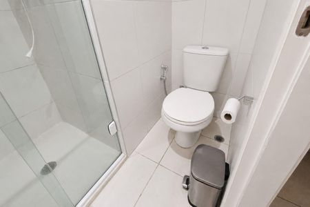 Studio à venda com 48m², 1 quarto e 1 vaga Studio à venda com 48m², 1 quarto e 1 vagaBanheiro