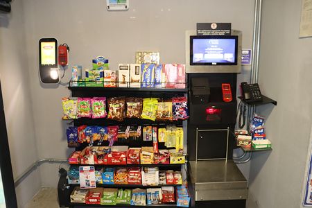 Studio à venda com 48m², 1 quarto e 1 vagaMini Mercado