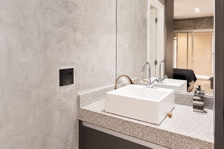 Studio à venda com 48m², 1 quarto e 1 vaga Studio à venda com 48m², 1 quarto e 1 vagaBanheiro