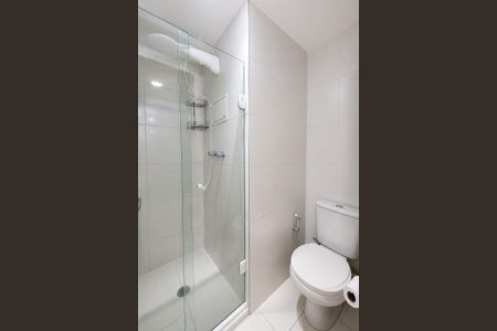 Studio à venda com 48m², 1 quarto e 1 vaga Studio à venda com 48m², 1 quarto e 1 vagaBanheiro