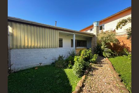Casa para alugar com 100m², 4 quartos e 2 vagas