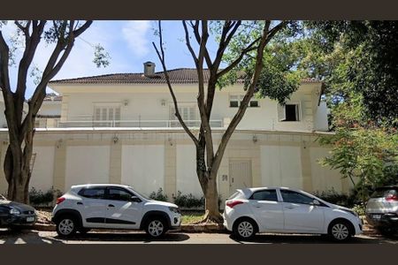 Casa para alugar com 800m², 4 quartos e 8 vagas Casa para alugar com 800m², 4 quartos e 8 vagasFoto 79
