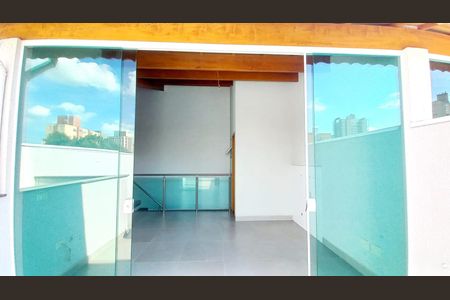 Apartamento à venda com 115m², 2 quartos e 2 vagas Apartamento à venda com 115m², 2 quartos e 2 vagasÁrea externa