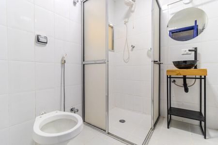 Apartamento para alugar com 90m², 1 quarto e sem vagaBanheiro