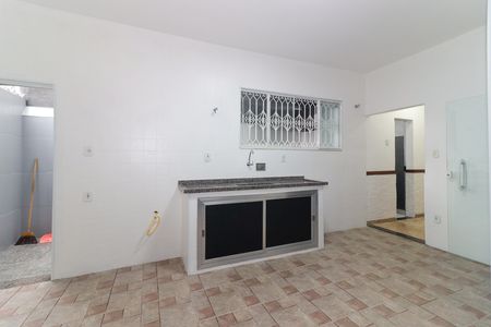 Casa para alugar com 120m², 2 quartos e 1 vagaCozinha