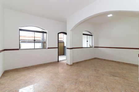 Sala de casa para alugar com 2 quartos, 120m² em Bangu, Rio de Janeiro