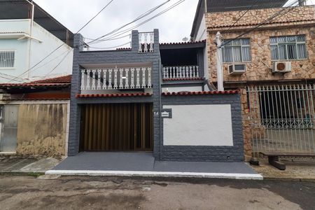 Casa para alugar com 120m², 2 quartos e 1 vagaFachada da Casa