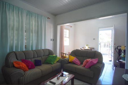Sala de casa à venda com 2 quartos, 180m² em Scharlau, São Leopoldo