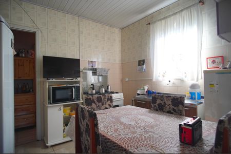 Casa à venda com 180m², 2 quartos e 1 vagaCozinha