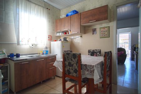 Casa à venda com 180m², 2 quartos e 1 vagaCozinha