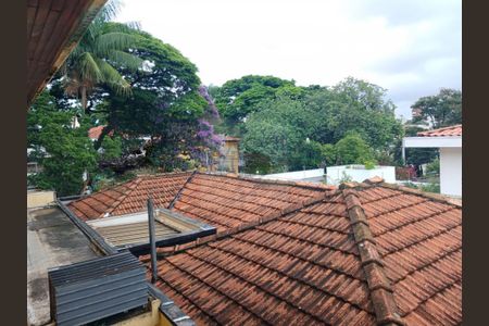 Casa à venda com 328m², 4 quartos e 4 vagas