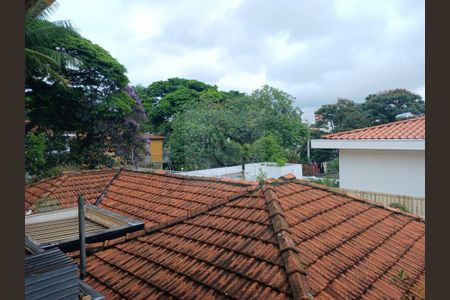Casa à venda com 328m², 4 quartos e 4 vagas