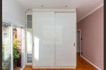 Casa à venda com 3 quartos, 163m² em Vila Mariana, São Paulo