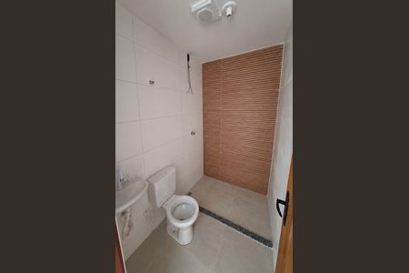 Casa para alugar com 1 quarto, 60m² em Marapicu, Nova Iguaçu