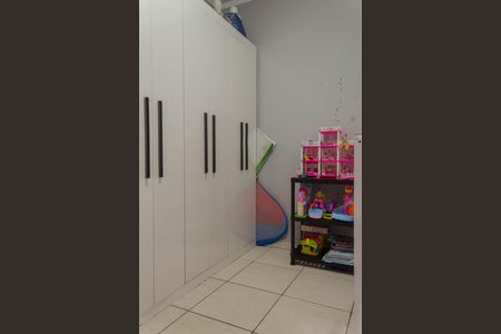 Casa à venda com 85m², 3 quartos e 1 vaga Casa à venda com 85m², 3 quartos e 1 vagaQuarto 3