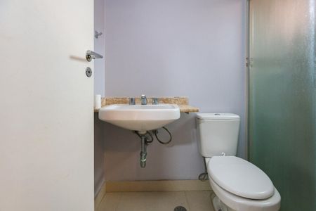 Apartamento à venda com 100m², 2 quartos e 2 vagasBanheiro da Suite 2