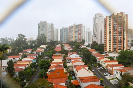 Apartamento à venda com 100m², 2 quartos e 2 vagasVista da Suíte 1