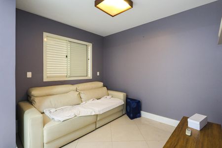 Apartamento à venda com 100m², 2 quartos e 2 vagasSala