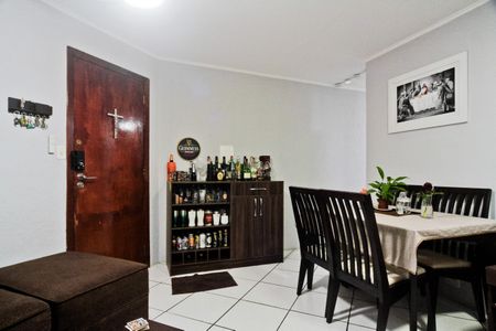 Apartamento à venda com 58m², 2 quartos e 1 vagaSala