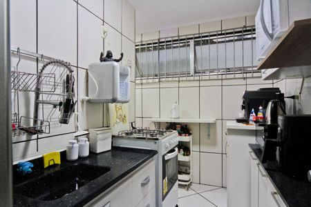 Apartamento à venda com 58m², 2 quartos e 1 vagaCozinha
