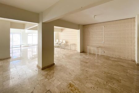 Apartamento para alugar com 240m², 4 quartos e 2 vagas Apartamento para alugar com 240m², 4 quartos e 2 vagasÁrea comum