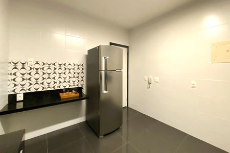 Apartamento para alugar com 240m², 4 quartos e 2 vagas Apartamento para alugar com 240m², 4 quartos e 2 vagasCozinha