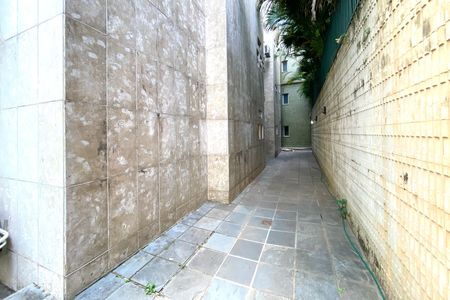 Apartamento para alugar com 240m², 4 quartos e 2 vagas Apartamento para alugar com 240m², 4 quartos e 2 vagasVaranda